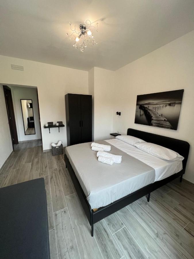 フィウミチーノ Domus Speranza Bed & Breakfast エクステリア 写真